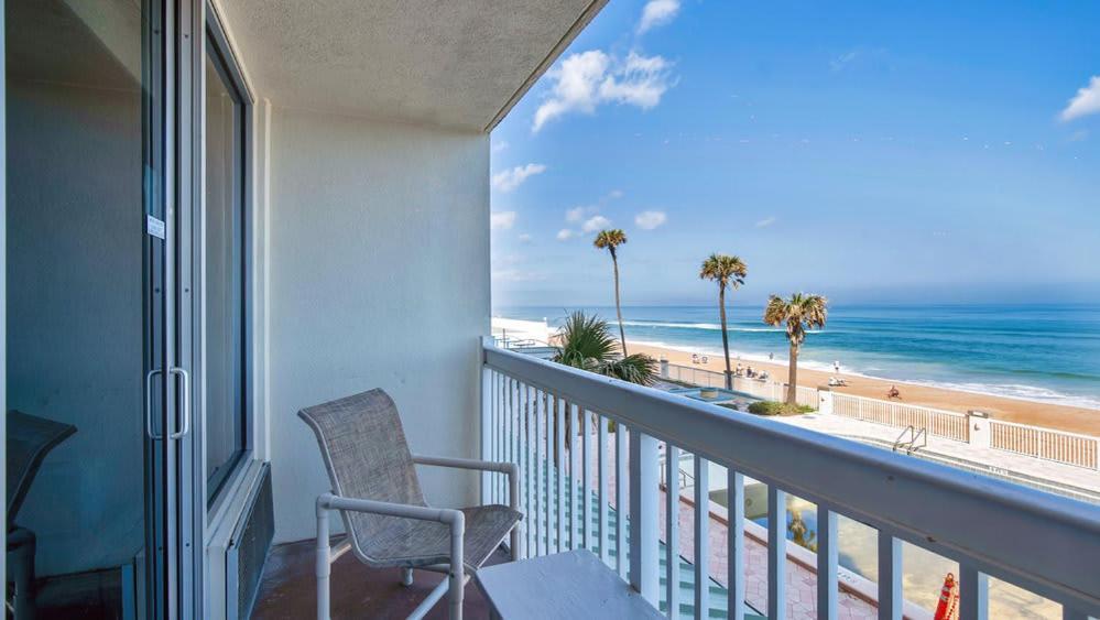 Oceanfront Studio In Daytona Beach Resort Exteriör bild